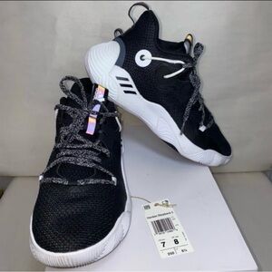 Adidas hardenAdidas harden stepback 3 reflective basketball shoe MENS 7 WOMENS 8